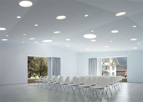 Invisible Round | Trimless circular plaster-in LED downlight by XAL | Recessed lighting ...