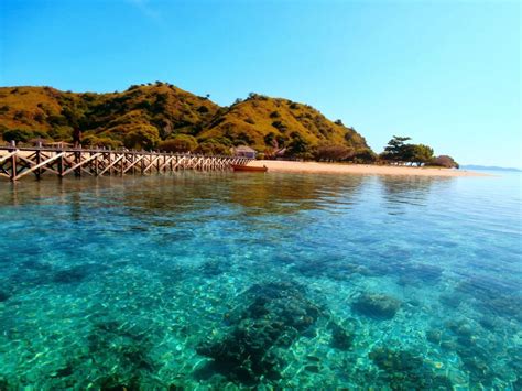 Pulau Kanawa - Wisata Petualangan Dekat Labuan Bajo