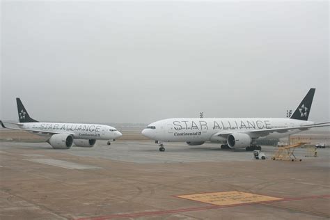 777 and 737 Size Comparison : r/aviation