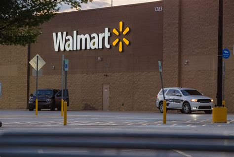 Sumter Walmart closes after looting rumor spreads on social media | The Sumter Item