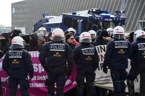 Germany AfD Meeting: 400 Protesters Detained While Blocking Entry To ...