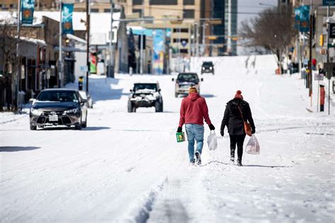 Texas Snow Storm: Photos from the Record-Setting Winter Storm Uri That ...