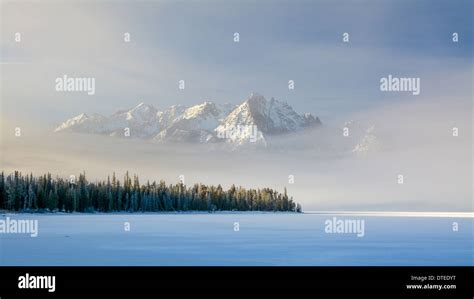 Redfish Lake in Idaho winter with fog Stock Photo - Alamy