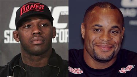 Video: UFC champ Jon Jones and Daniel Cormier brawl - Yahoo Sports