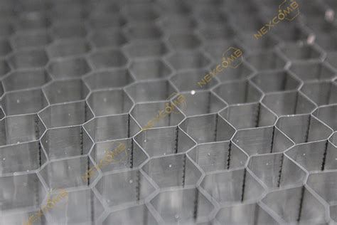 7 Advantages of Using Aluminium Honeycomb Panels