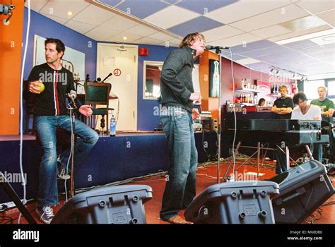 Keane band portrait hi-res stock photography and images - Alamy