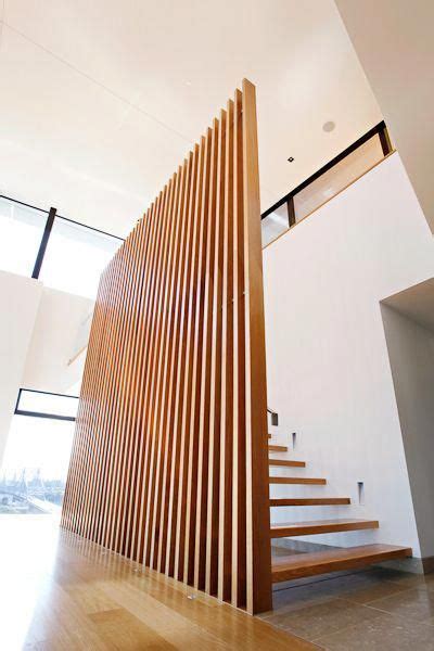 Balustrades - vertical timber battens on stainless steel frame and stanchions #Smallspaces ...