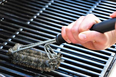 9 Grill Tools Every Grill Master Needs To Have | Survival Life