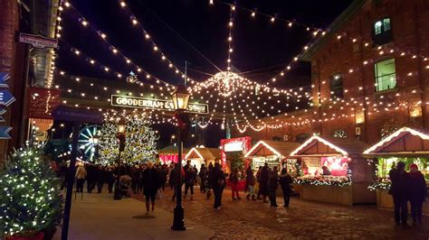 Toronto Christmas Market - My Toronto, My World