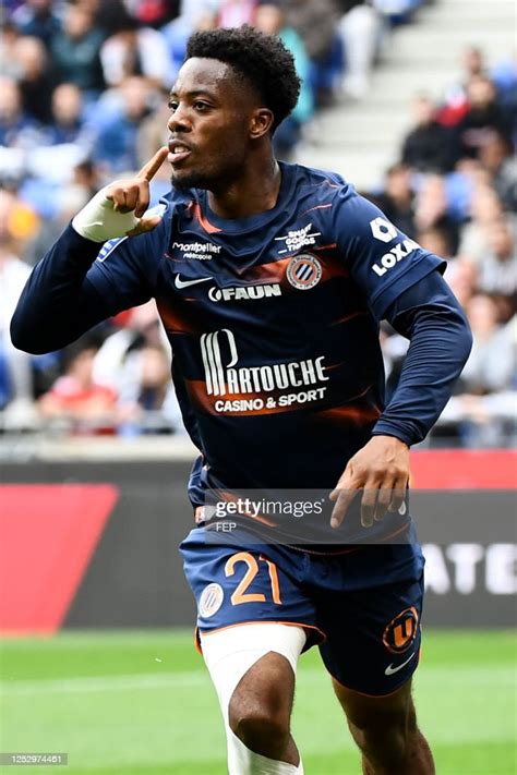 21 Elye WAHI during the Ligue 1 Uber Eats match between Lyon and... News Photo - Getty Images