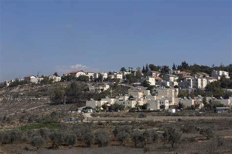 Israeli Settlements: What It's Like to Live Inside a Divided Land - NBC ...