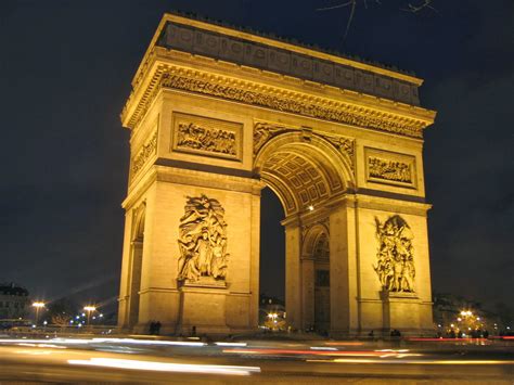 Channel 20: History: Arc de Triomphe de l'Étoile the "Gate of Victory"