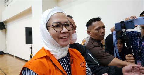 Karen Agustiawan: Pengadaan LNG Atas Sepengetahuan Dahlan Iskan