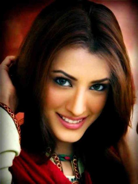 Mehwish Hayat Age, Net Worth, Height, Affairs, Bio and More 2024| The Personage