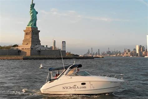 2-hour Private Luxury New York City Sunset Boat Tour 2024