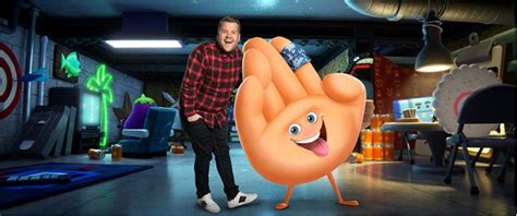 James Corden Introduces You To The Emoji Movie's Hi-5 | Filmoria