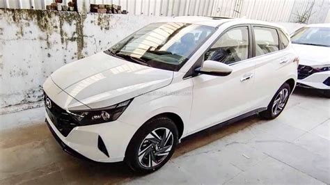 2020 Hyundai i20 Petrol 1.2 Manual Asta With Sunroof - First Look Video