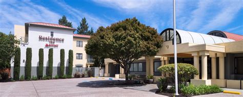 Menlo Park Hotel near Stanford University | Residence Inn