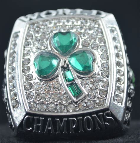 Lot Detail - Kevin Garnett 2008 Boston Celtics NBA Championship Replica Ring