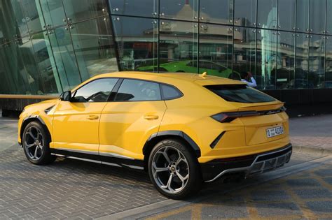 LAMBORGHINI URUS - Yellow - whelolifestyle