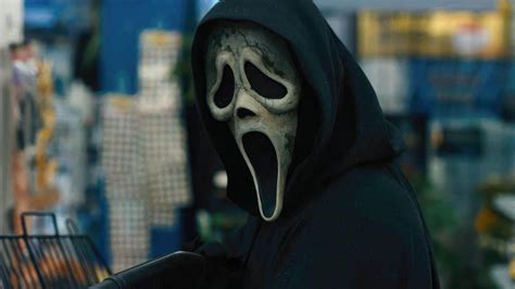 What’s a Ghostface motive you would really love to see in future installments ? : r/Scream