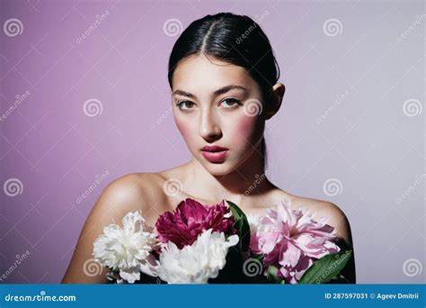 Woman Model Face Lip Blush Beauty Girl Portrait Flower Pink Make-up Stock Image - Image of ...
