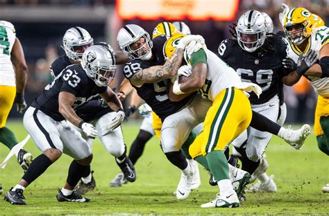 Raiders’ Maxx Crosby named AFC Defensive Player of the Week | Raiders ...