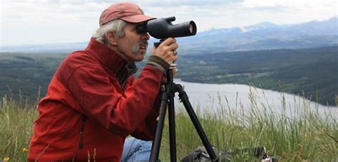 World-renowned wildlife conservation biologist joins Warner College