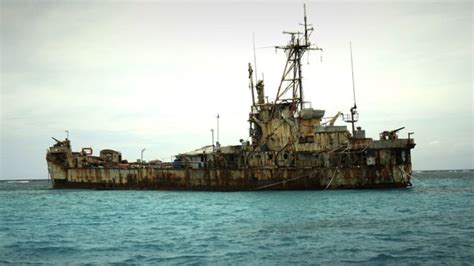 A drone's view of Philippine ship, Sierra Madre - BBC News