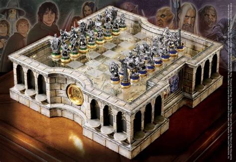 Best Lord of the Rings Chess Sets (full reviews) | Level Up Chess