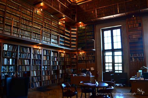 An interior shot of the Rhode Island State House. – Shuttering Moments ...