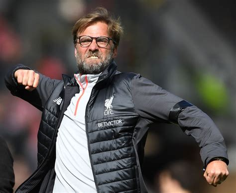 Jurgen Klopp: Liverpool boss' crazy celebrations during Everton win ...