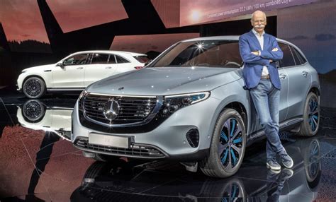 Daimler CEO steps down weeks after unveiling Mercedes-Benz's first ...