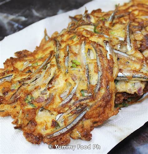 Recipe for Ukoy na Dilis - Anchovy Omelet Recipe » Yummy Food Ph