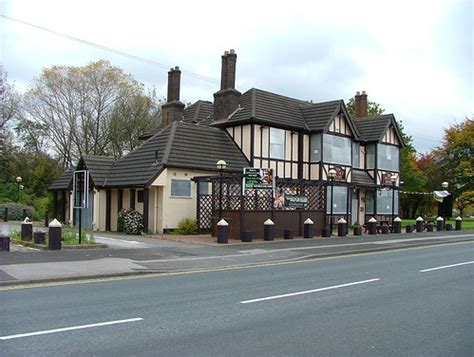 Hussey Arms - 008 | Pubs of Brownhills The Hussey Arms - Awa… | Flickr