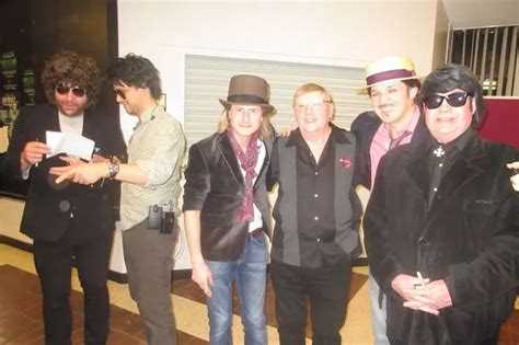 REVIEW : The Traveling Wilburys Show at Tiverton Community Arts Theatre ...