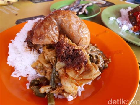 5 Rumah Makan Nasi Kapau Enak di Sekitar Jakarta, Mampir Yuk! - Halaman 3