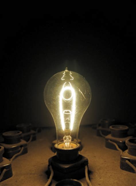 thomas edison incandescent light bulb | Decoratingspecial.com