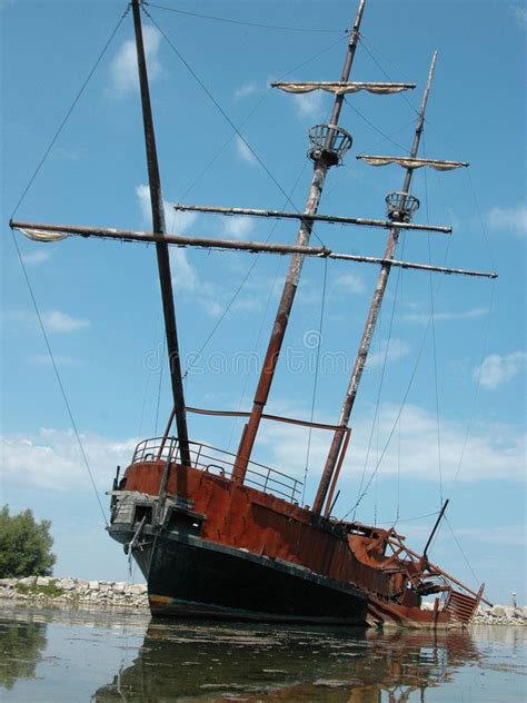 Pirate Ship. Old abandoned pirate ship wreckage , #spon, #abandoned, #Ship, #Pirate, #wreckage ...