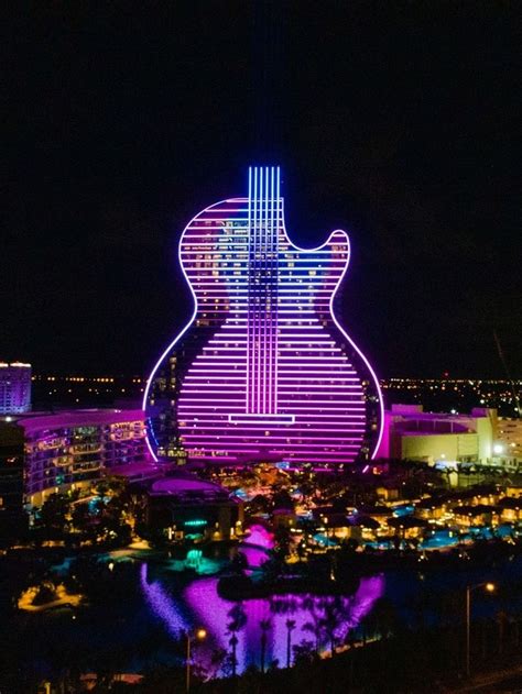 Grand Opening of The First Guitar-Shaped Hotel in the World - Float4 | Arquitectura increíble ...