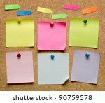 Free Image of Blank Note Paper Pinned on Cork Board | Freebie.Photography