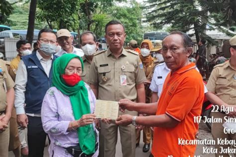 Dukcapil Jaksel buka posko pelayanan dokumen warga terdampak kebakaran - ANTARA News