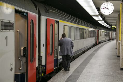 Station Brussel-Centraal even ontruimd na brand - De Standaard