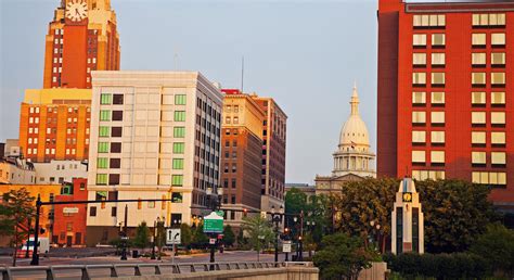 lansing-downtown2 - Michigan Retailers Association