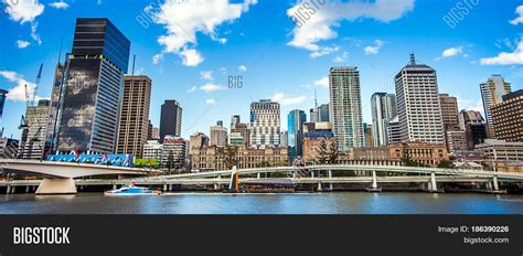 Skyline Brisbane Image & Photo (Free Trial) | Bigstock