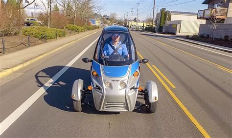 Arcimoto Deliverator: Three-wheel, pure electric last mile delivery vehicle