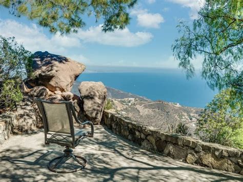 24730 W Saddle Peak Rd, Malibu, CA 90265 - Home For Sale and Real Estate Listing - realtor.com®