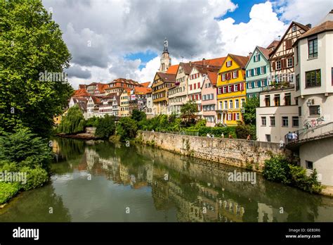 Old Town skyline of Tübingen, Neckar front with Collegiate Church ...