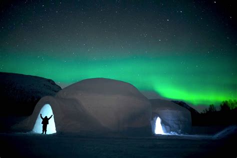 Northern Lights & Ice Hotel - Multi-Day Tours | Arctic Holiday