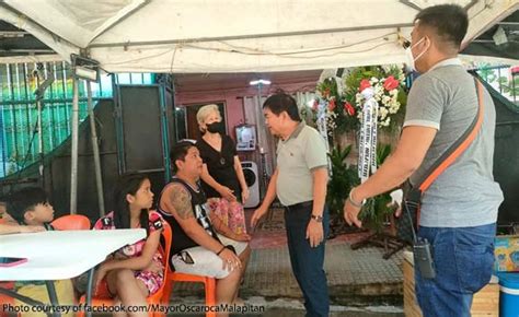 Oca Malapitan visits loyal staff’s wake